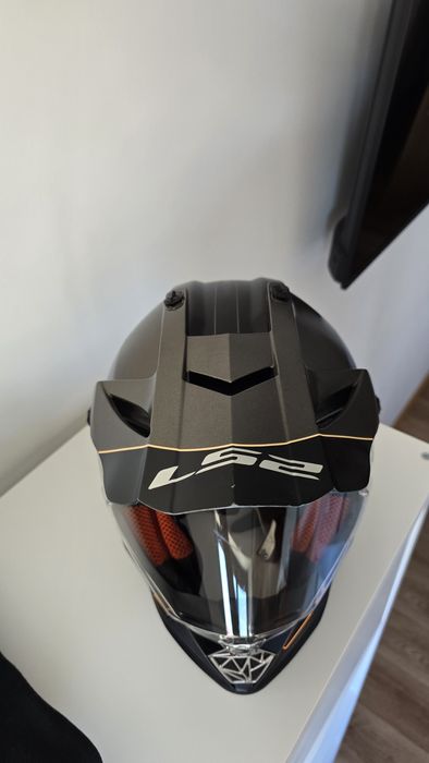Capacete LS2 em boas condições