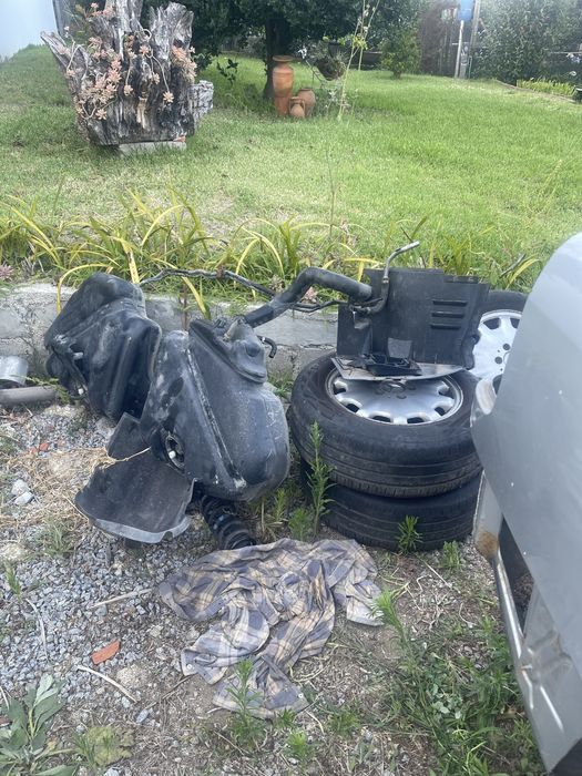 Peças Mercedes C250