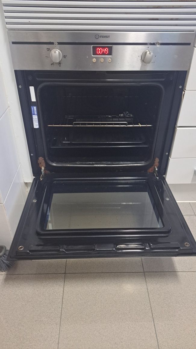 Forno indesit usado