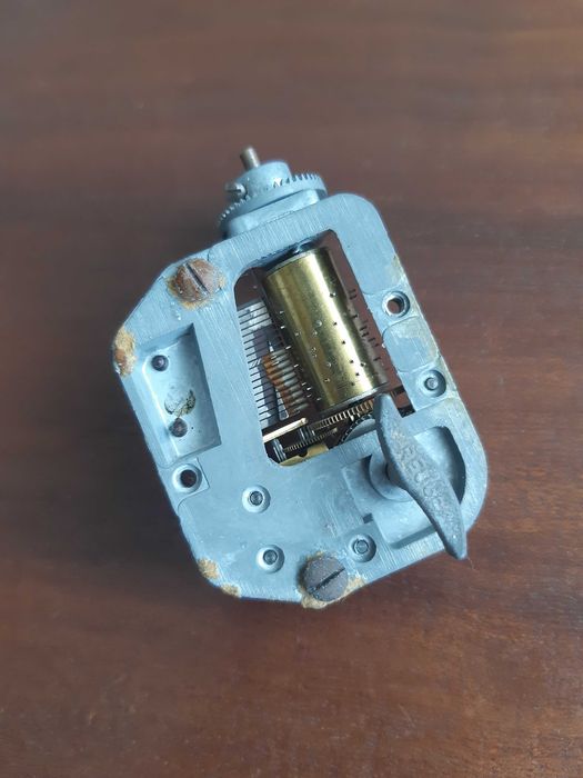 Máquina de música Reuge (Suíça) Vintage