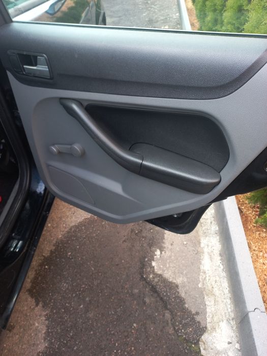 Форд фокус 2009рік