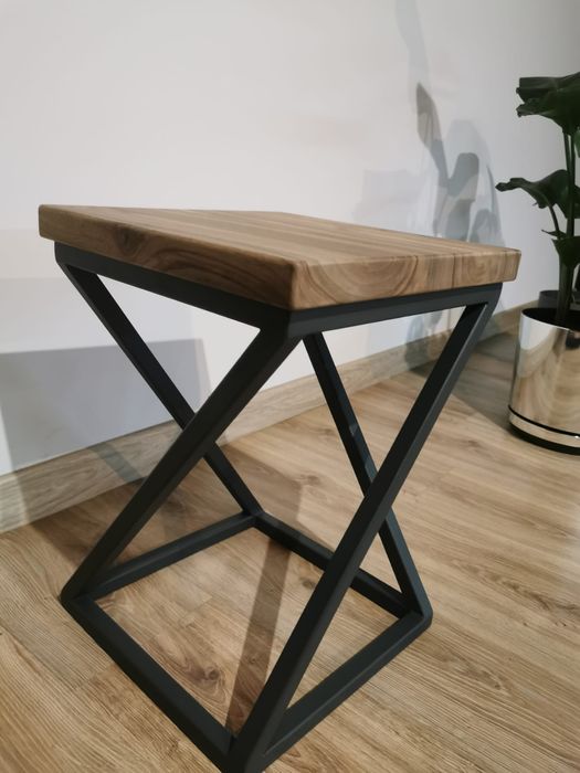 Taboret krzesło z orzecha loft