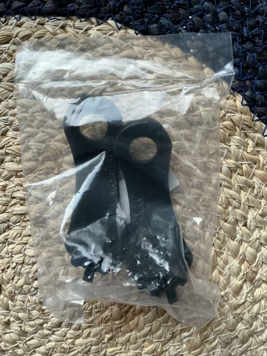 Кріплення кронштейни фар BMW 5 серії E60 E61 освітлення мото