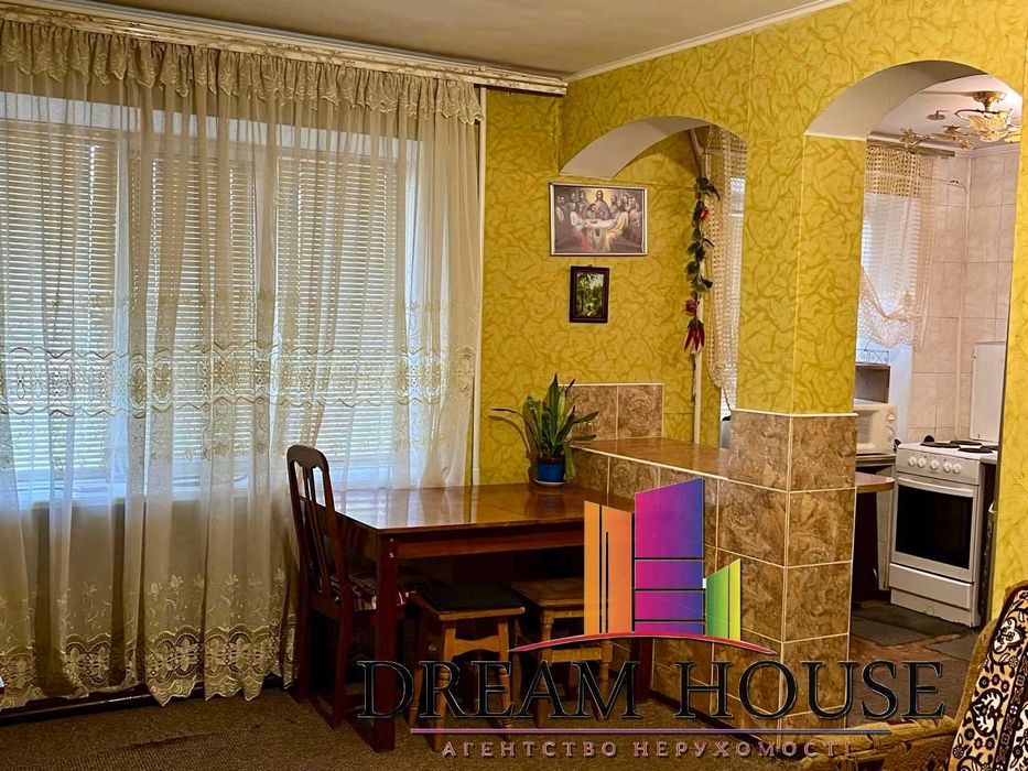 Продаж 2 к кварти м. Черкаси