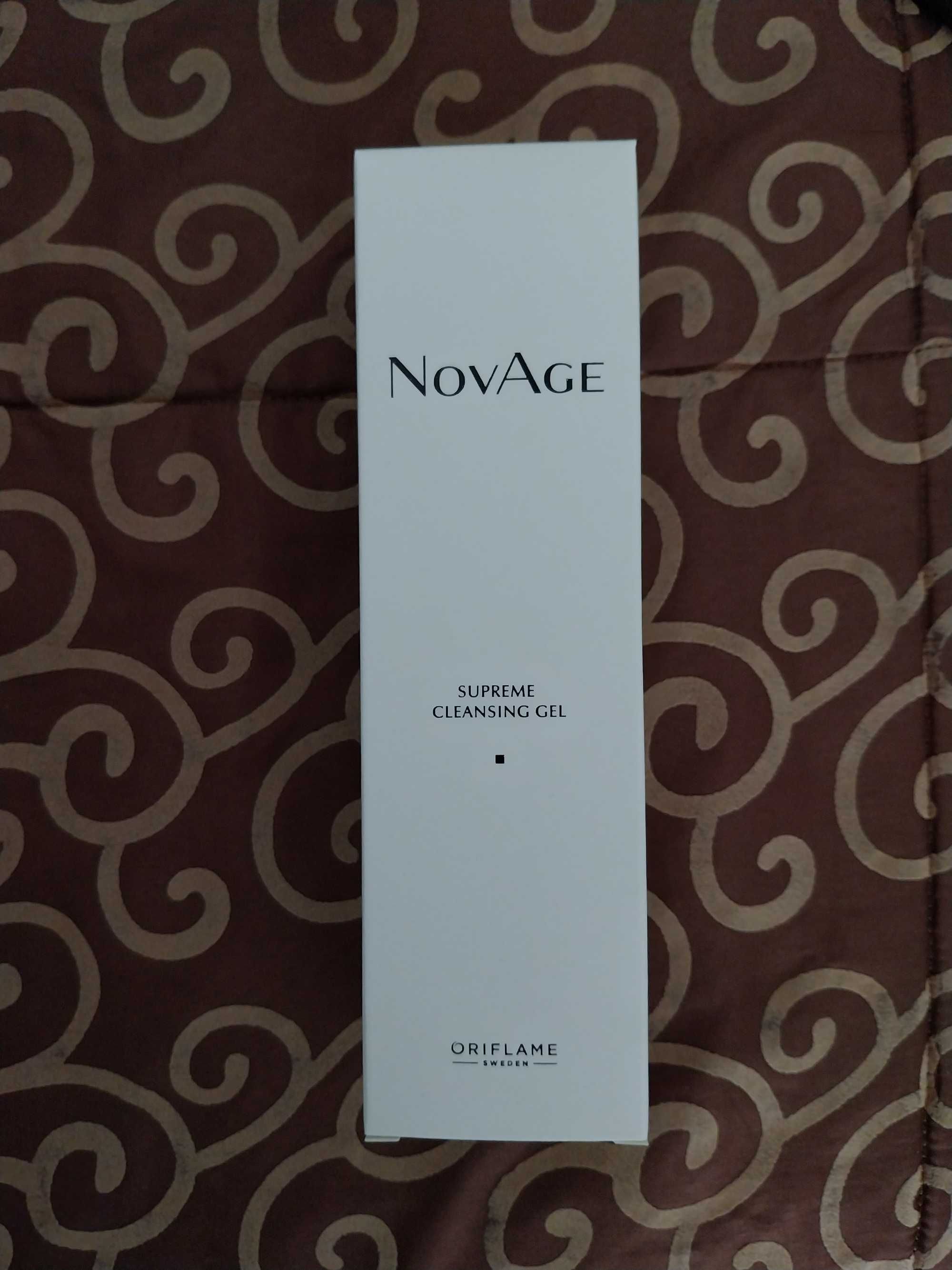 Gel de Limpeza Supreme NovAge, Oriflame