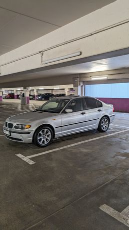 Sprzedam BMW E46 316i 2002r. Niski przebieg.