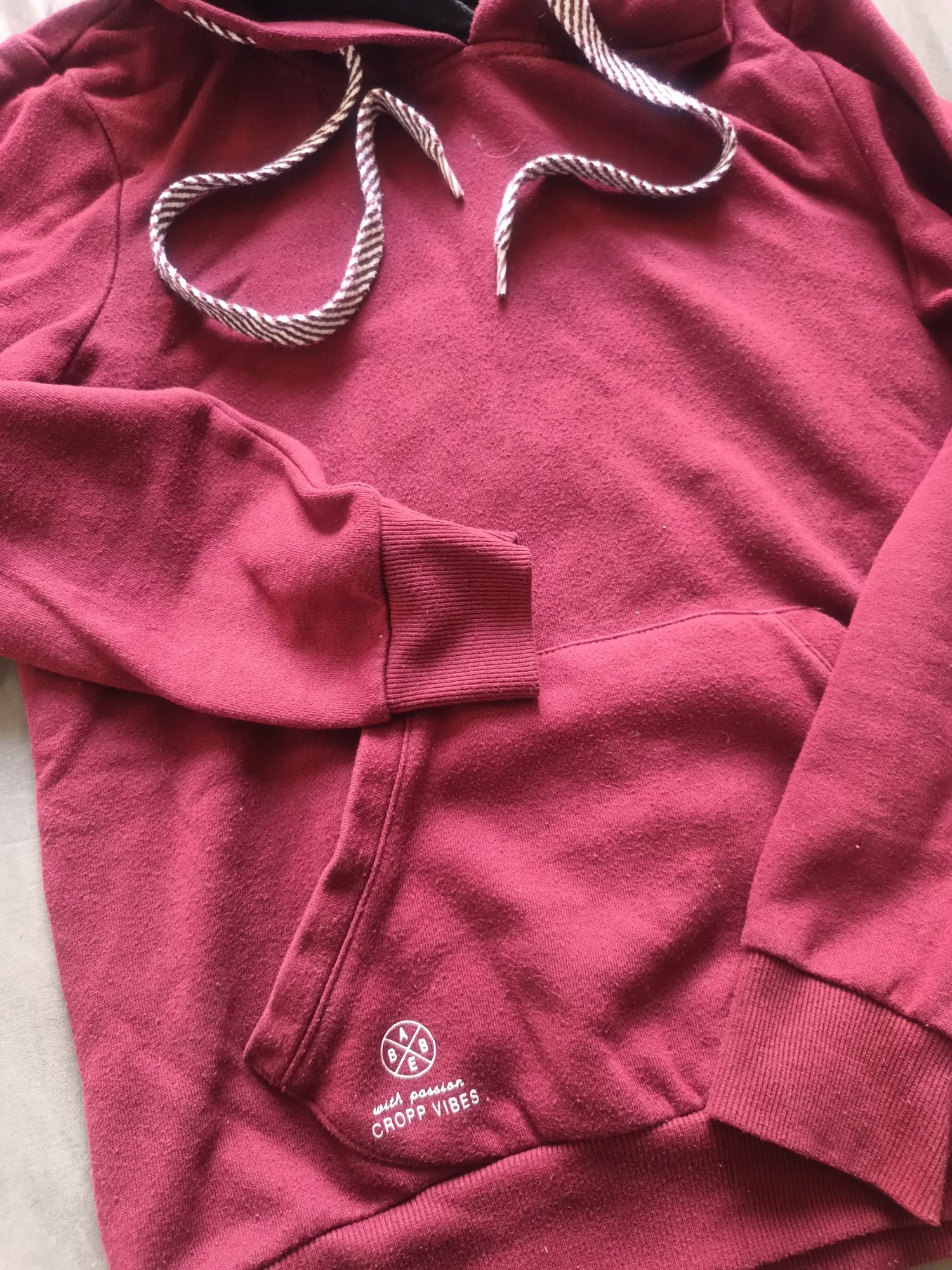Bordowa bluza cropp rozm m