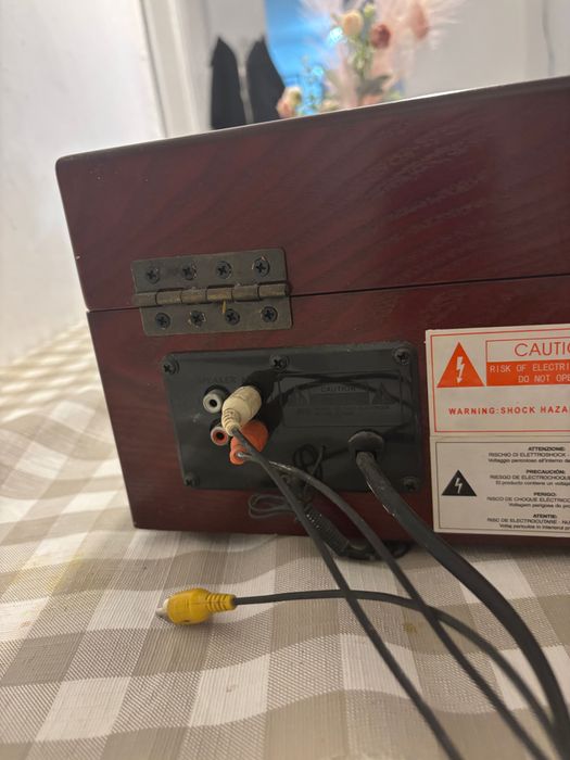 Toca disco vinil relíquia