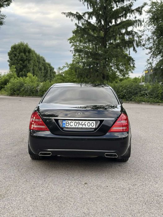 Продам Mercedes-benz S-Class 221