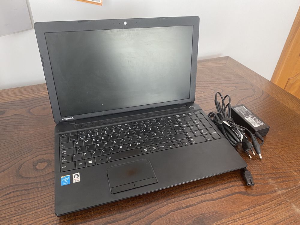 Vendo portátil toshiba satellite pro c50