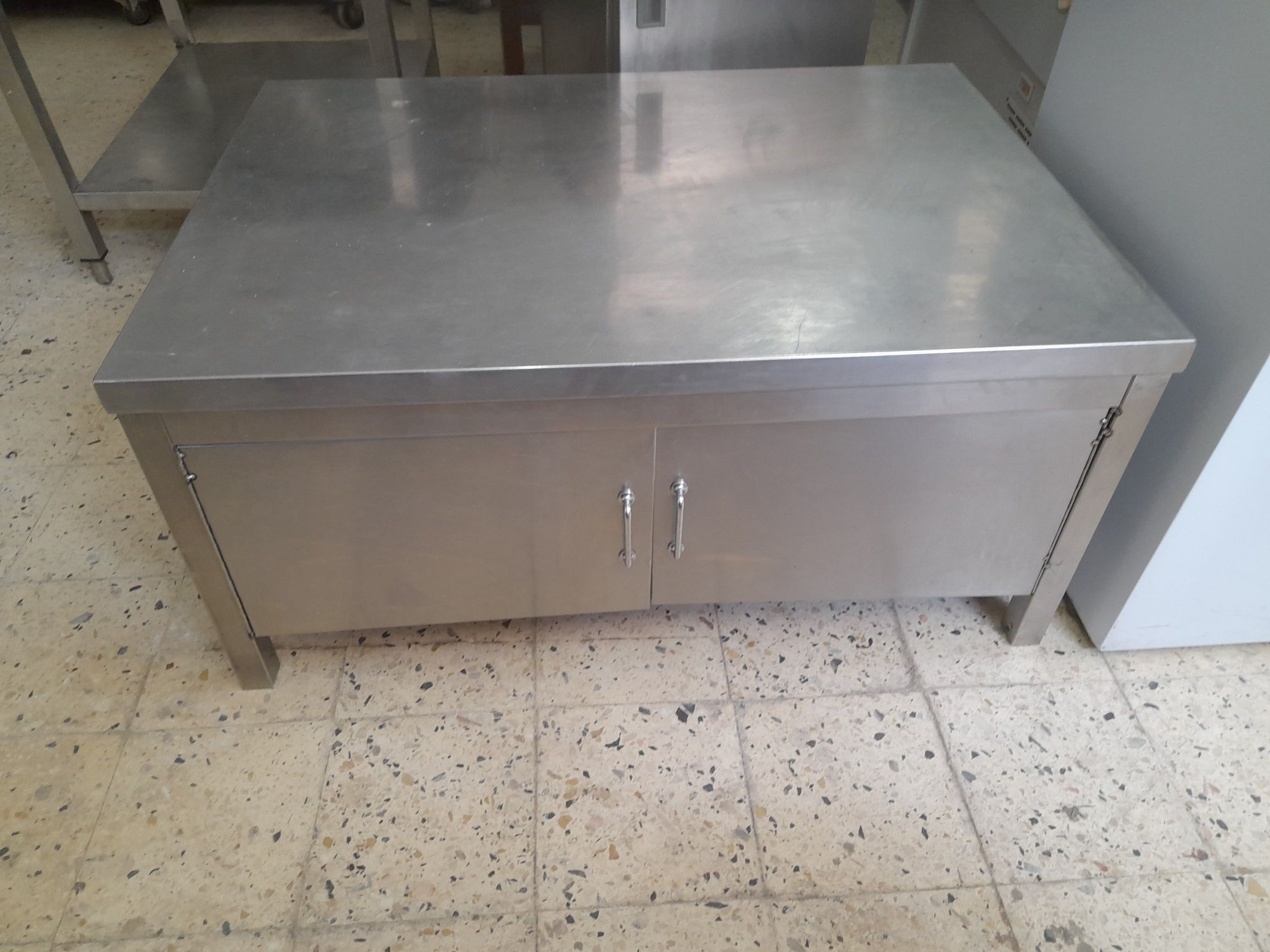 Bancadas de inox a partir de 90€