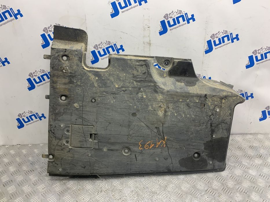 Защита днища задняя левая 5762850030 для Lexus LS 4 UCF40 2007-2017