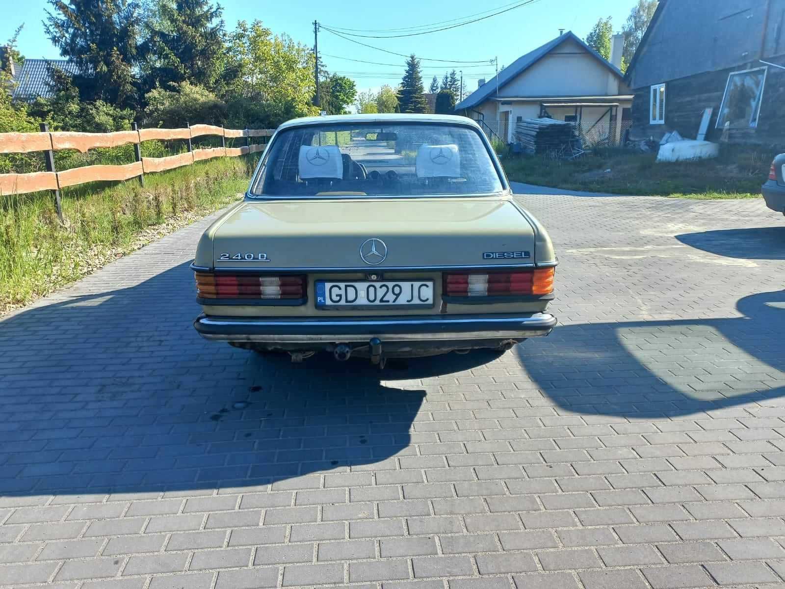 Mercedes W123 2,4 D