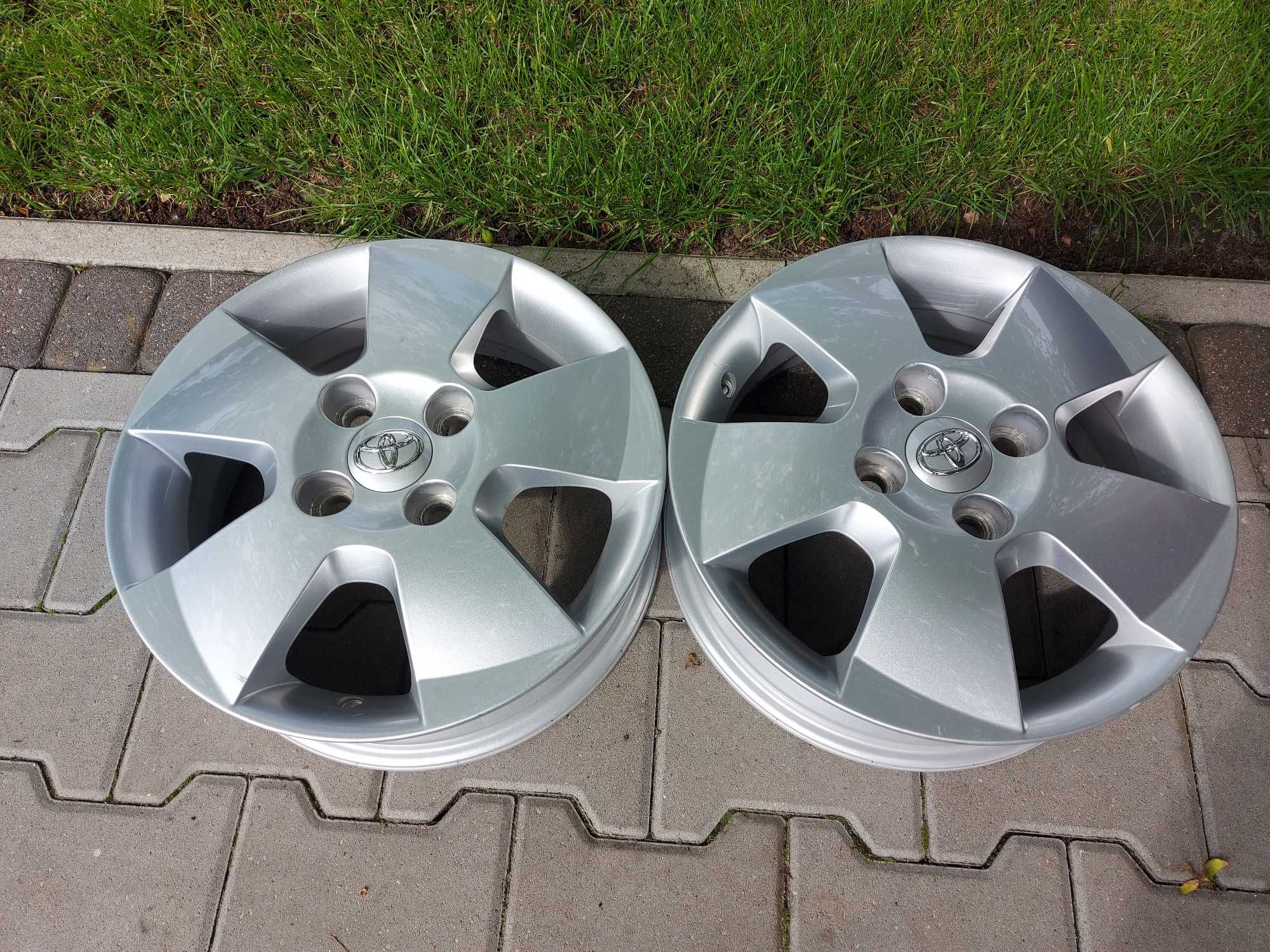 Felga 4x100 14x4.5J Et39 OE TOYOTA Aygo IQ Yaris na sztuki...