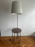 Nowa lampa ze stolikiem.