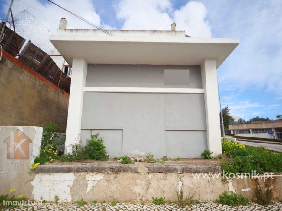 LOJA excelente localização e exposição 30m2 independente - ODIVELAS...