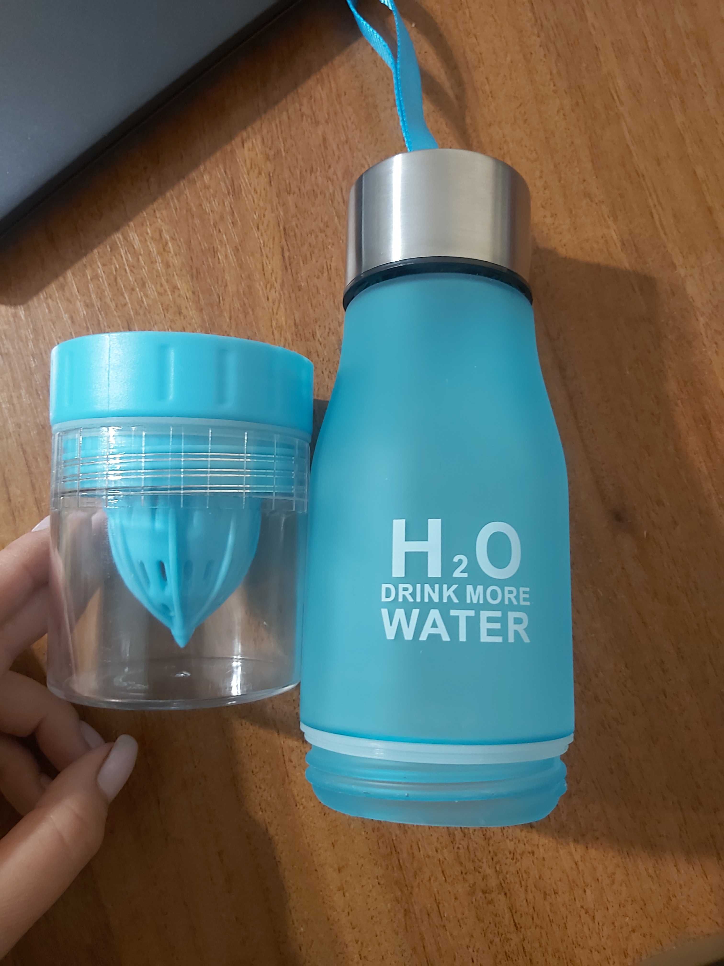 Универсальная бутылка с функцией соковыжималки H2O