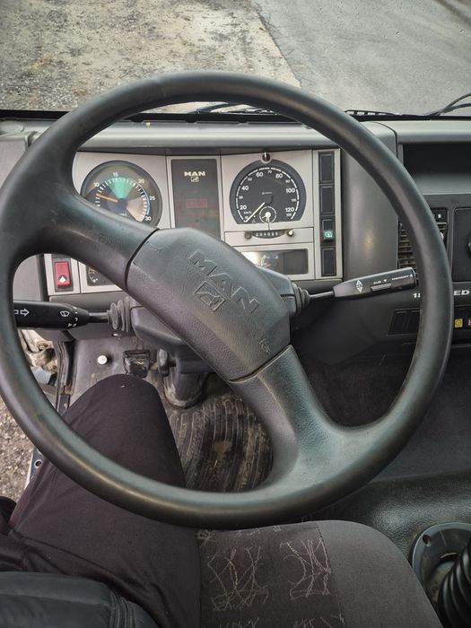 Man LE220  kontener z kwasówki  wywrot wywrotka hydraulika