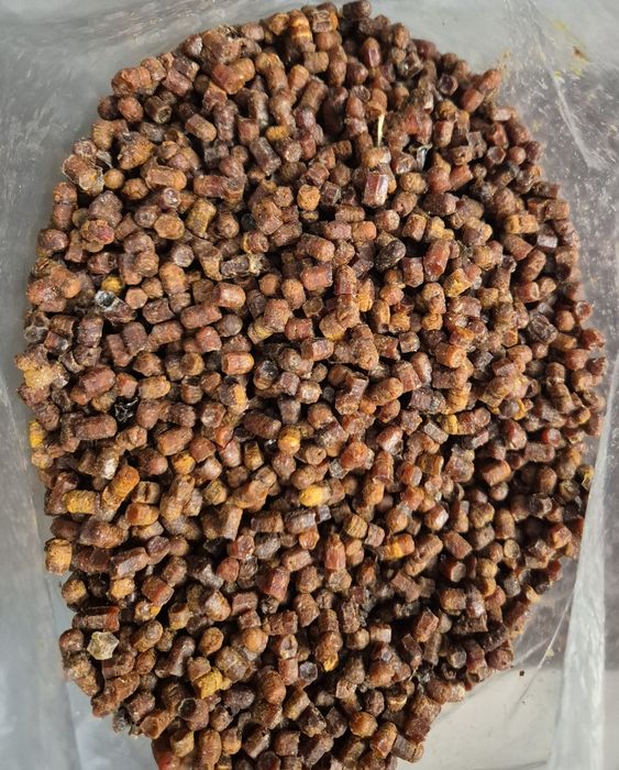 Pierzga Pszczela 1 kg