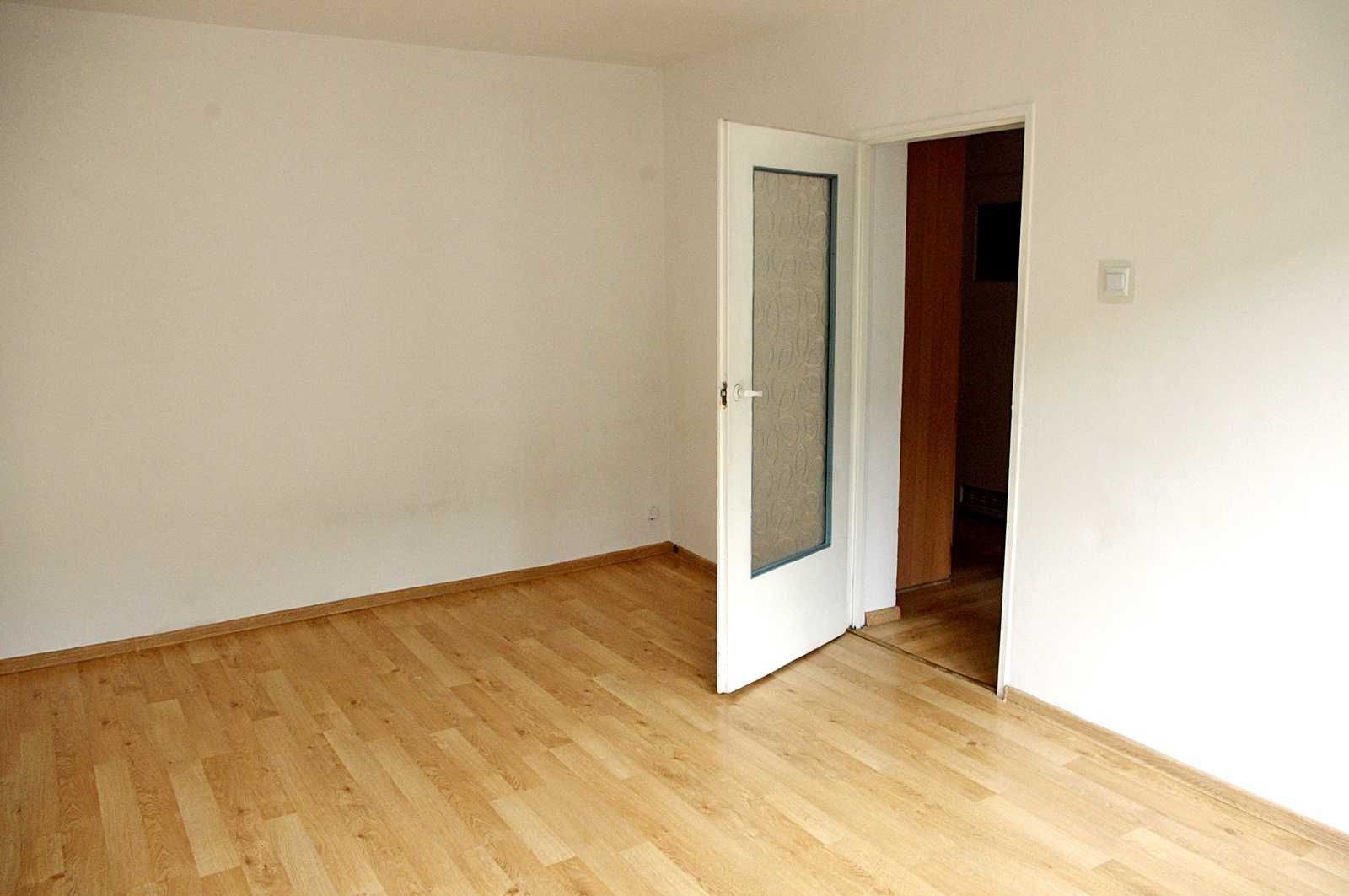 Mieszkanie 2-pokojowe 37 m2 Wadowice Os. Kopernika (pierwsze piętro)