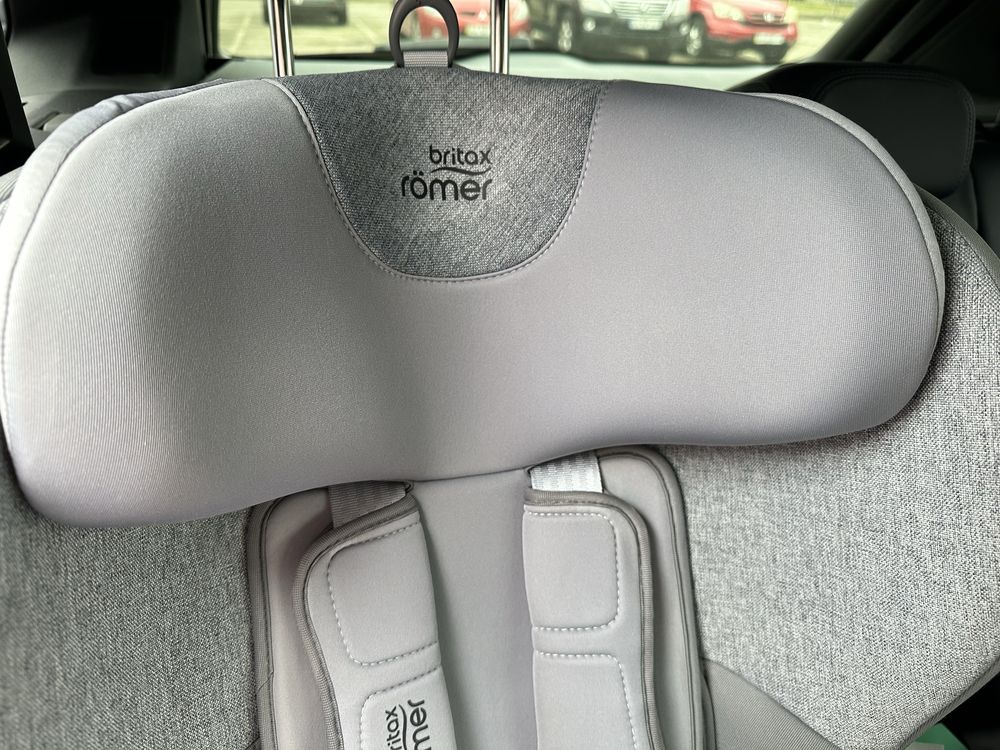 Автокрісло дитяче Britax Römer TRIFIX2 i-SIZE