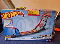 Hot Wheels GBF83 wyrzutnia