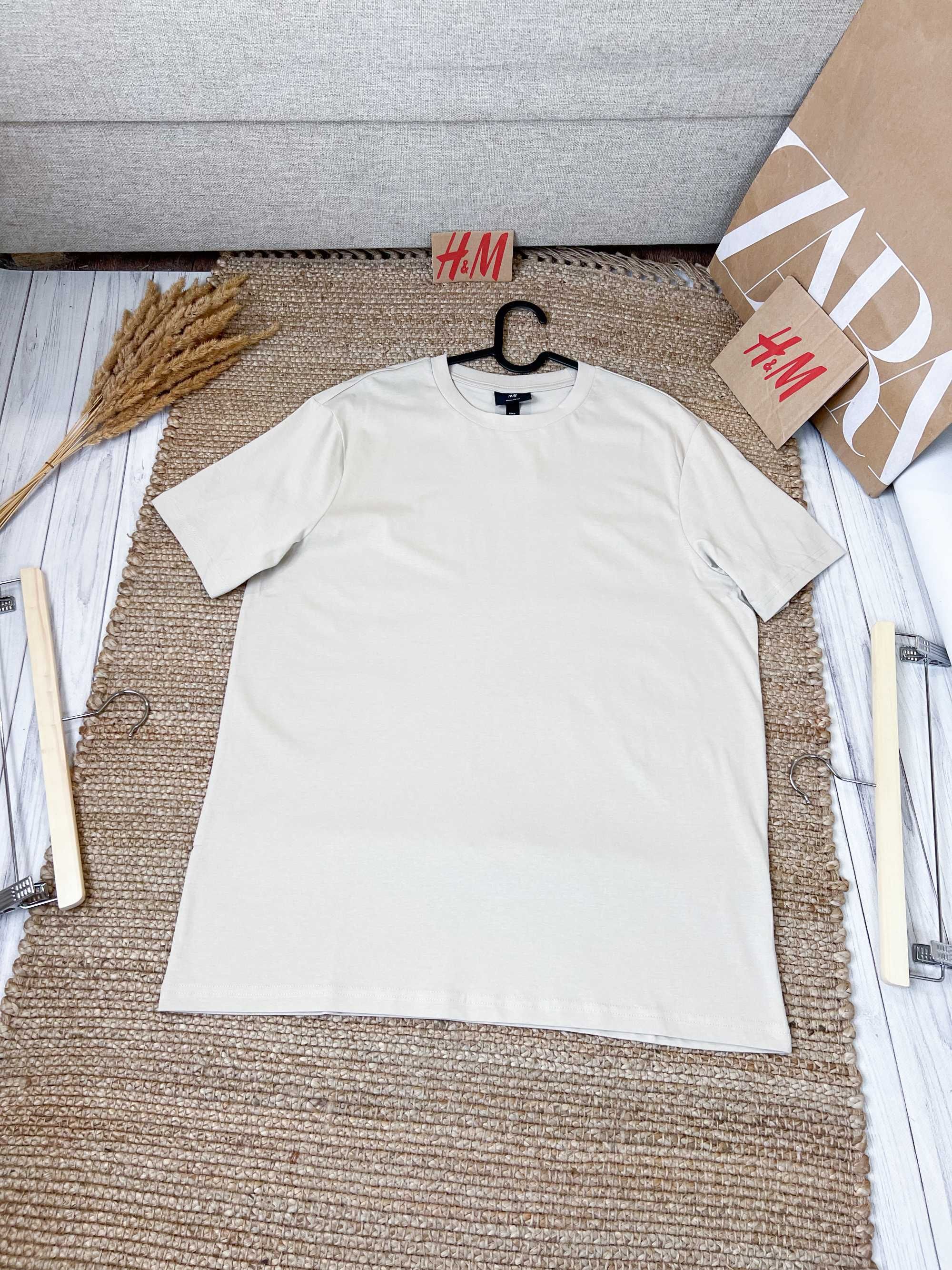 Чоловічі футболки в різних кольорах regular fit H&M, Р - S, M, L, XL