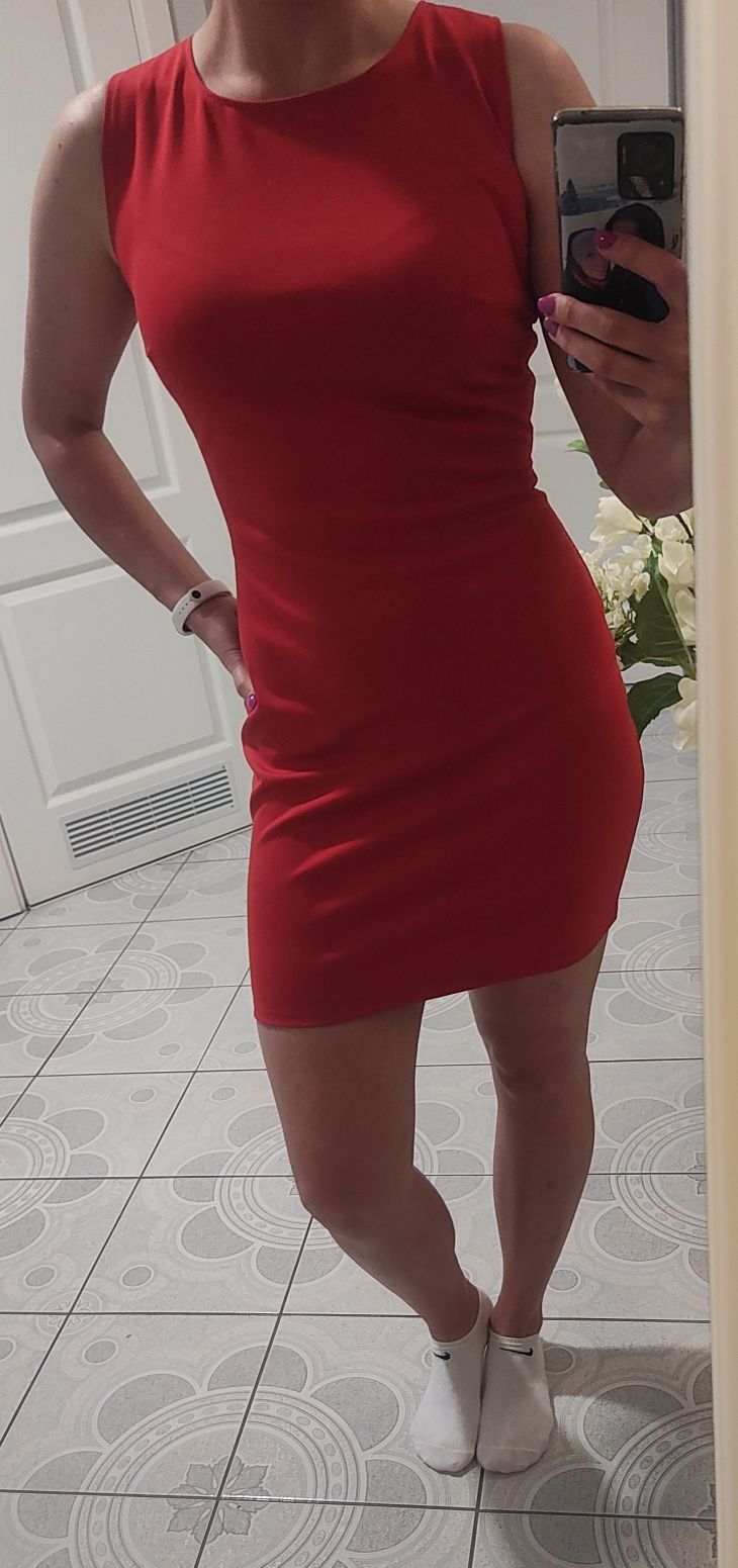 Sukienka M nowa czerwona