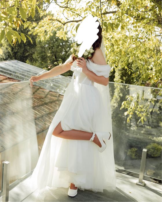 Сукня вечірня, випускна або весільна