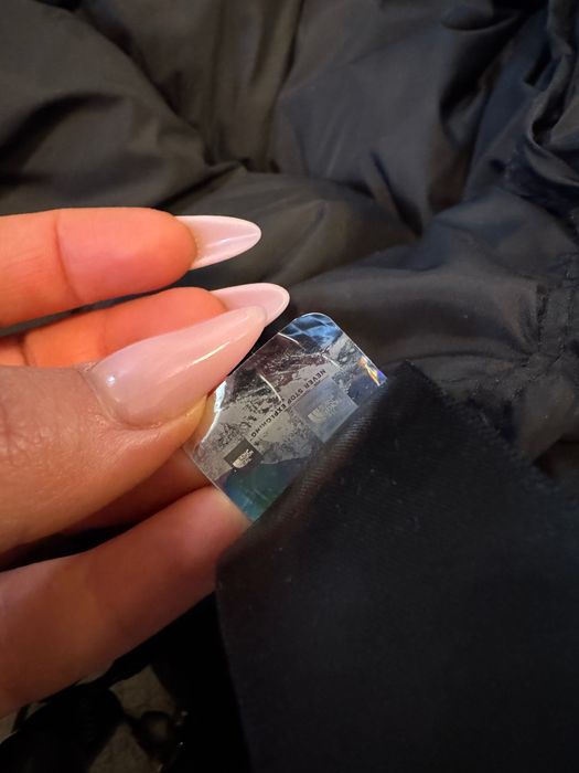 Czarna kurtka puchowa the north face