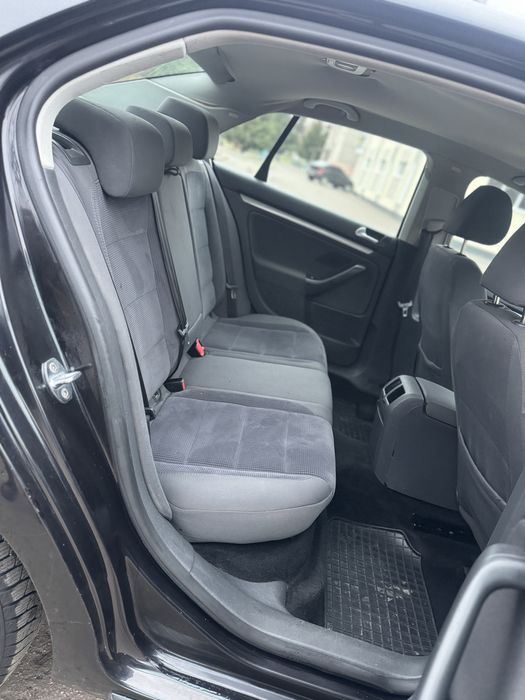 Volkswagen Jetta 2009р 2,0tdi мкпп6 в ідеальнішому стані обслугована