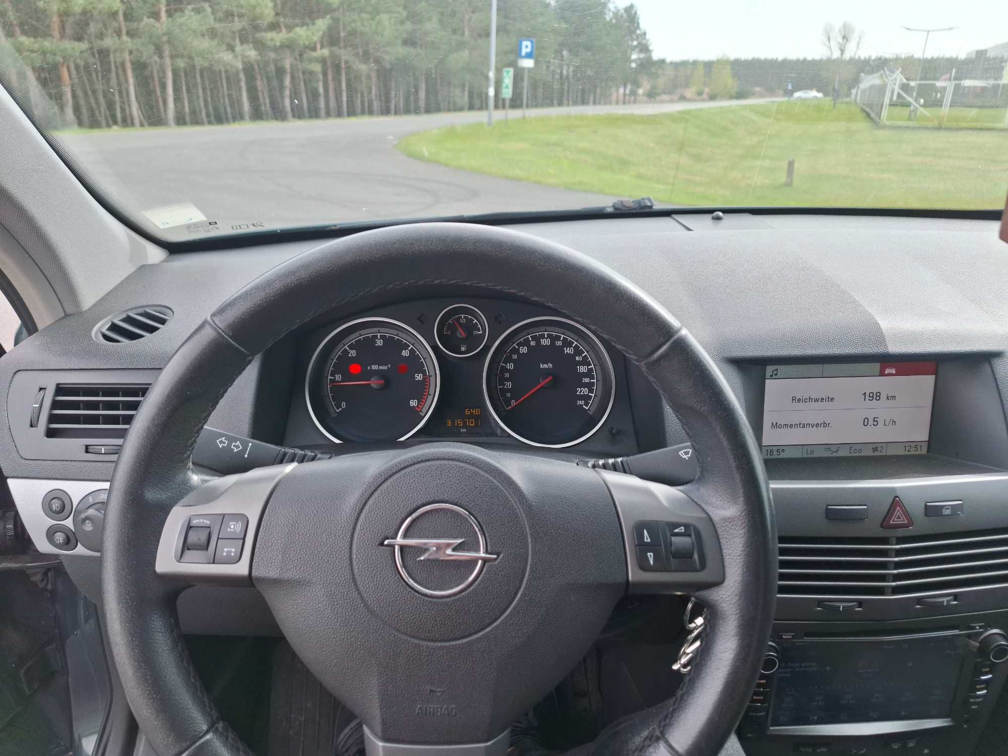 Opel Astra H kombi