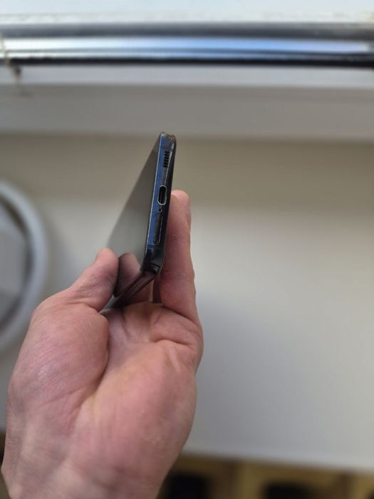 Samsung S21 Ultra 12/128 беспроводная зарядка