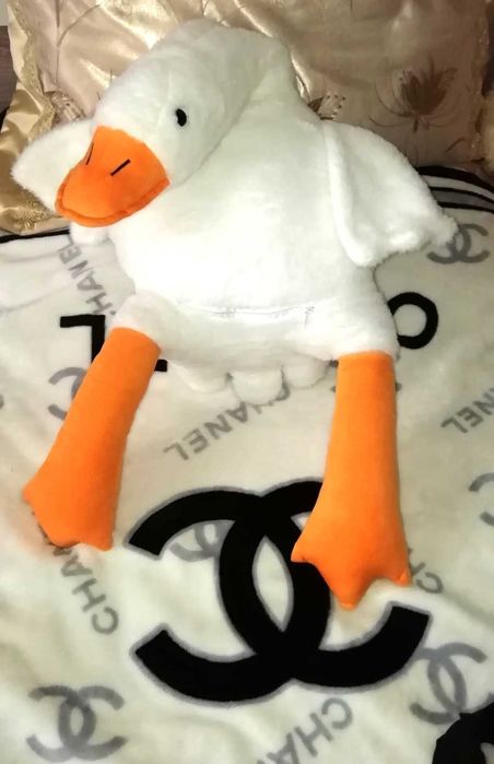 Дісней лисичка лис гусь. подарунок.Мак Дональдс фігурки.футбол камера