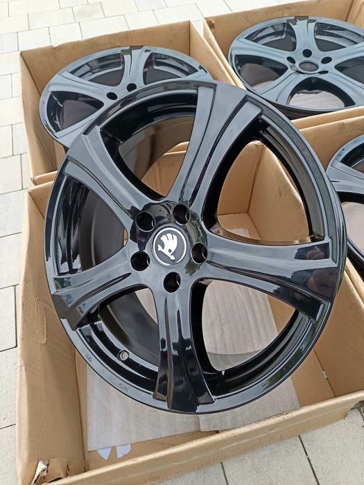 #DE1 Alufelgi R18 5x112 ET35 Audi VW Seat Skoda Mercedes BMW SangYong