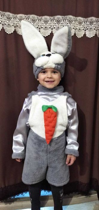 Прокат дитячих карнавальних костюмів