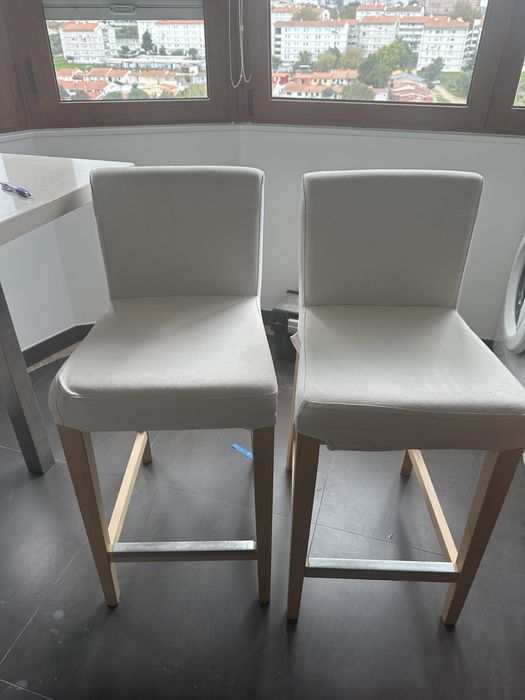 Cadeiras altas IKEA
