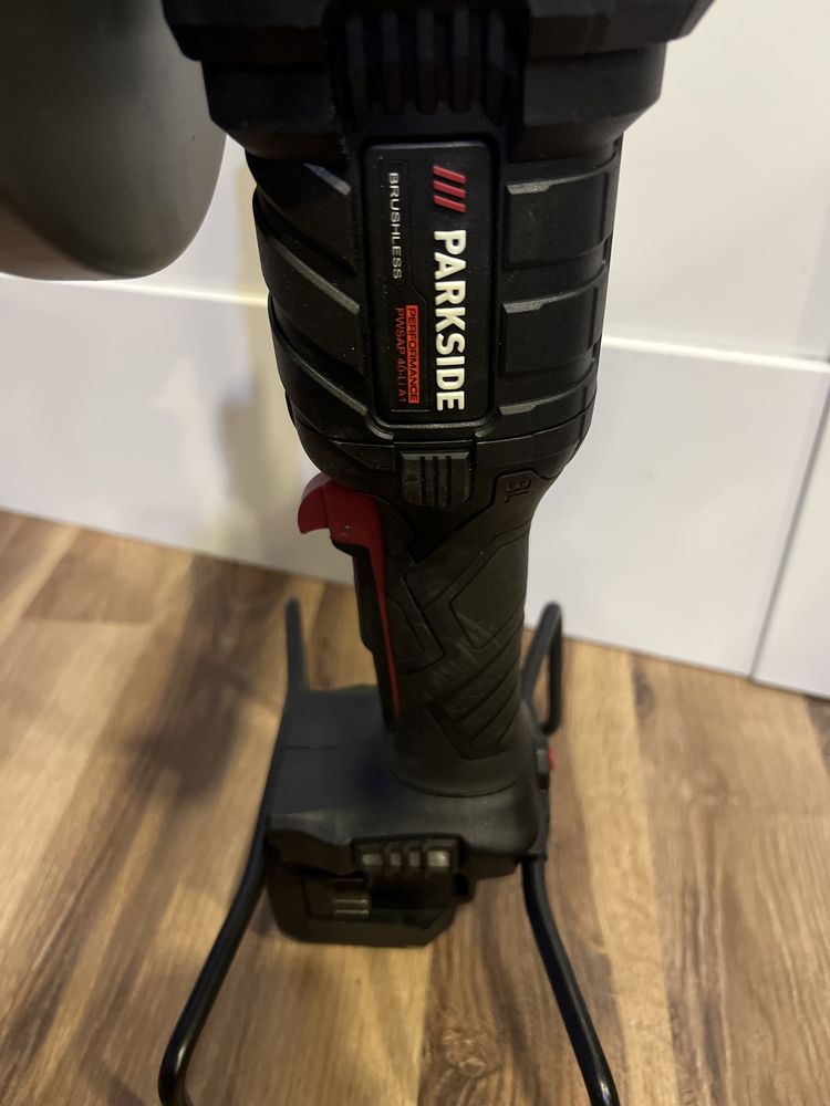Akumulatorowa szlifierka katowa parkside performance pwsap 40 li A1