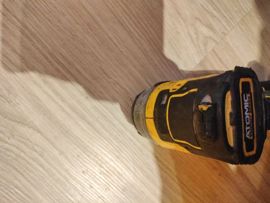 Zakrętarka udarowa DeWALT DCF809 zakretarka 198Nm wkrętarka DeWalt