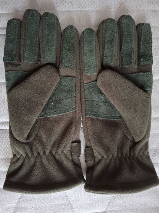 Rękawiczki polarowe wojskowe zielone WP roz. 24 nowe.