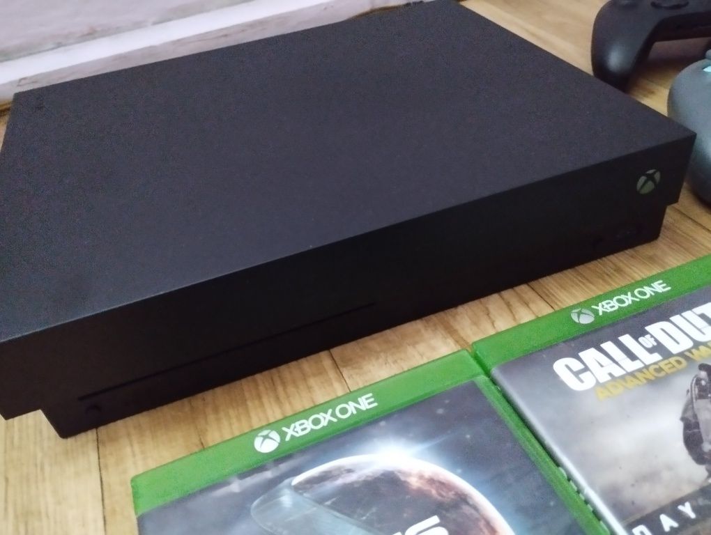 Xbox one X 2 pady 5 gier zamiana za ps5 dopłata Wysyłka