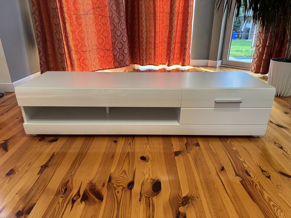 Szafka RTV Agata Meble stan nowy