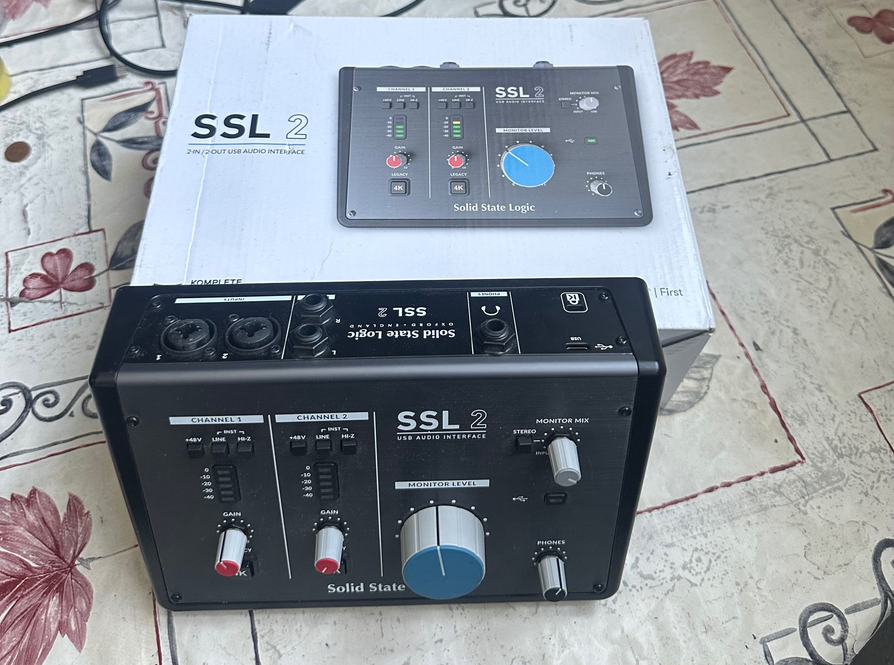 SSL 2 INTERFACE Placa de som