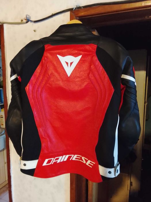 Casaco em pele genuína