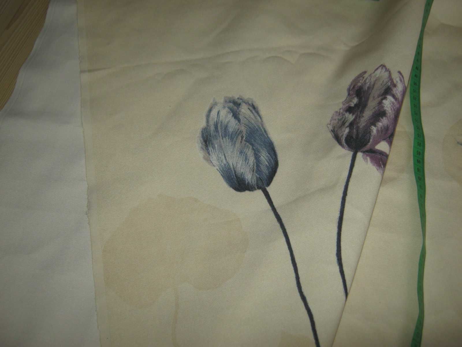 Tkanina materiał na zasłony duże tulipany 152 / 484 cm