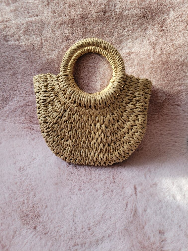 Świetna pleciona torebka koszyk do ręki boho na lato modna  beżowa