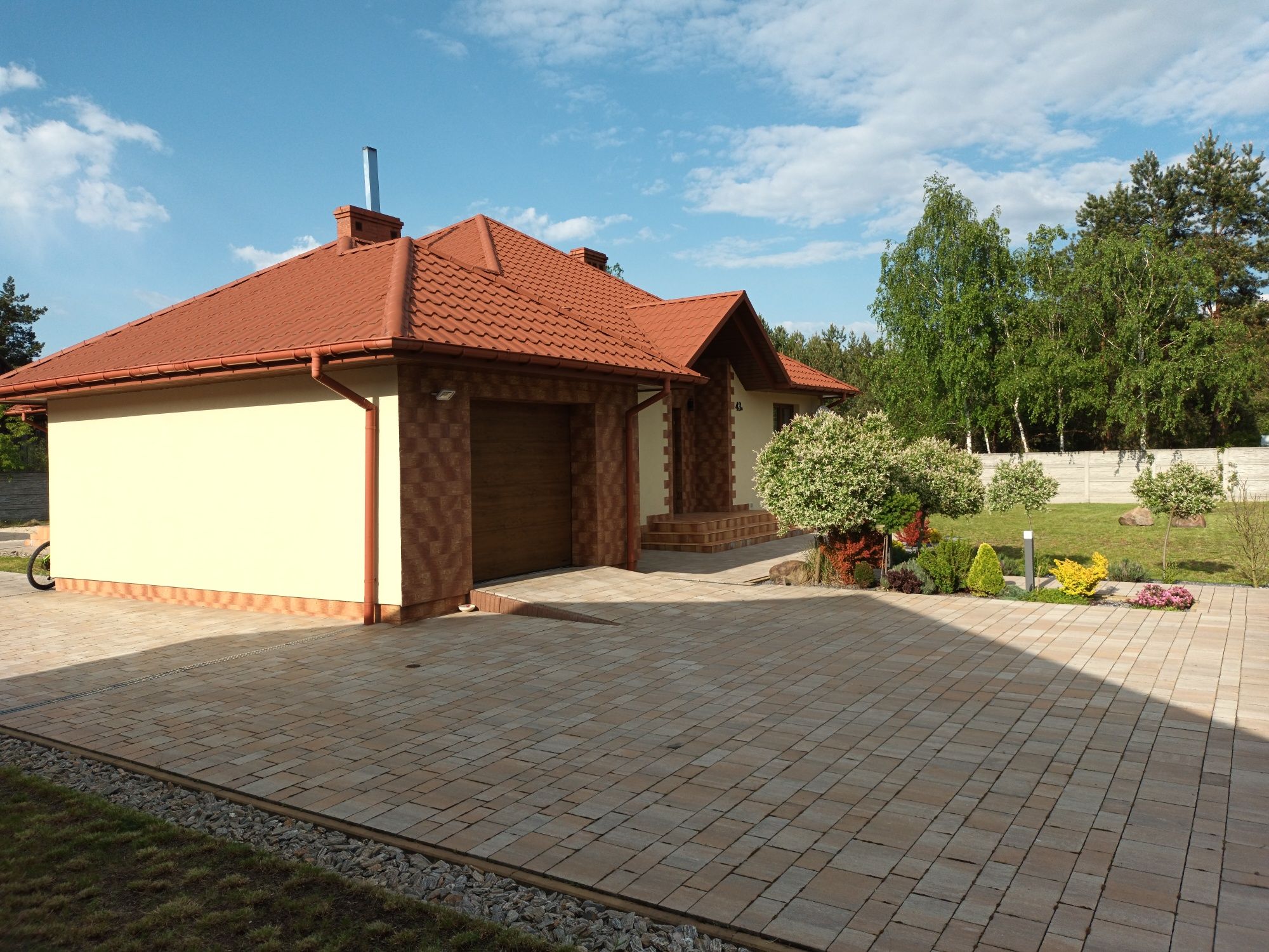 Dom wolnostojący -parterowy