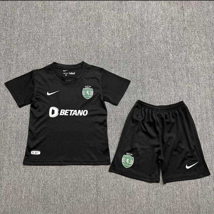 Conjuntos disponíveis 2 aos 14 anos