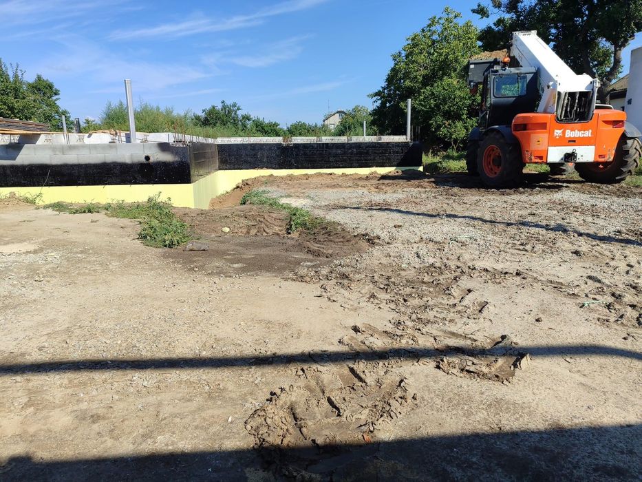 Послуги телескопічного навантажувача, маніту,погрузчик, маниту