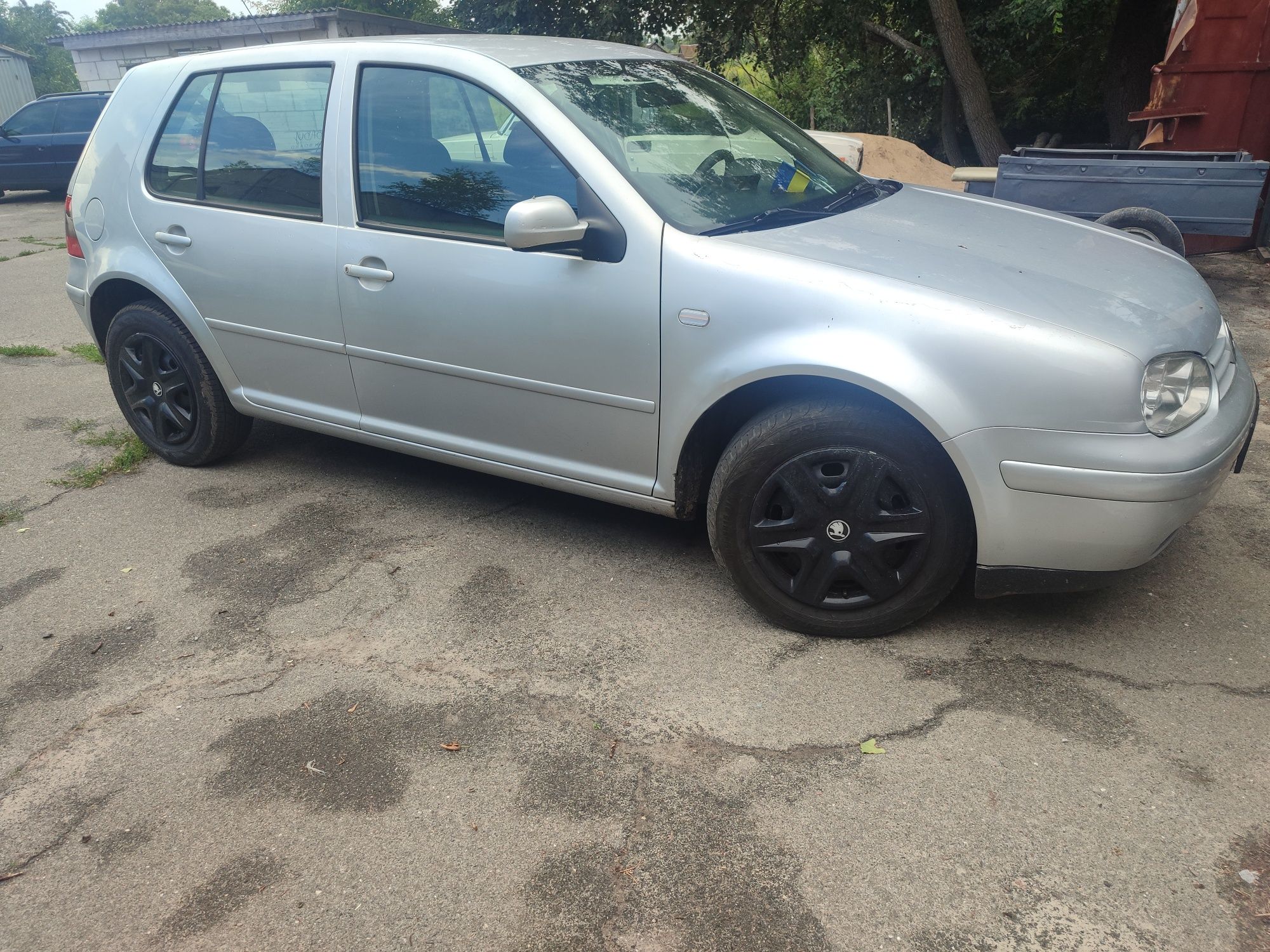 Продам Golf 4 1.6